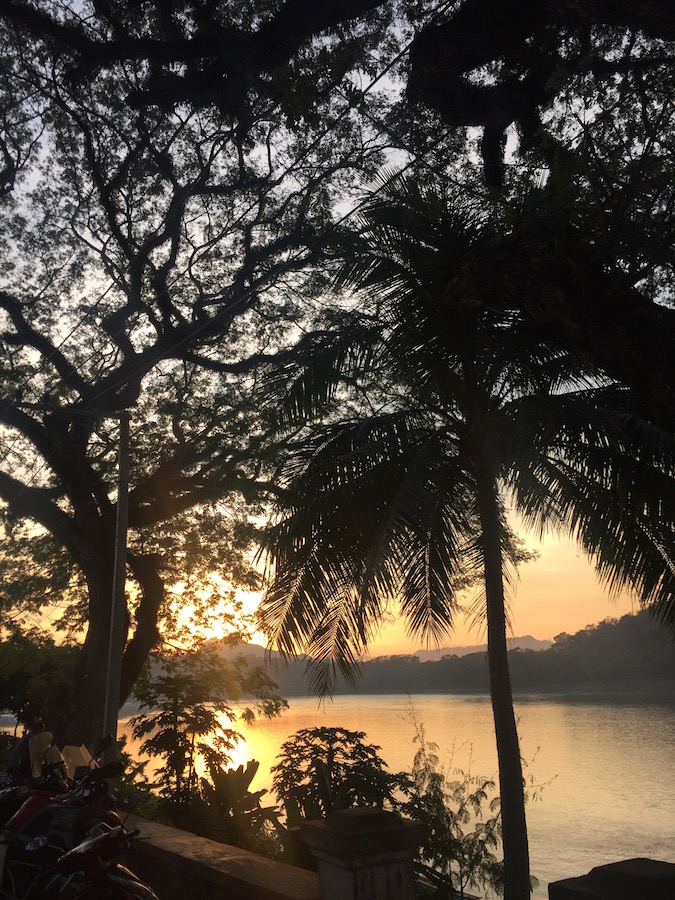 LAOS – BYE BYE LAOS